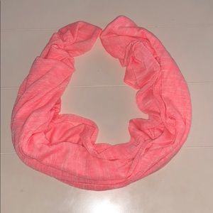 Lightweight Infinity Scarf